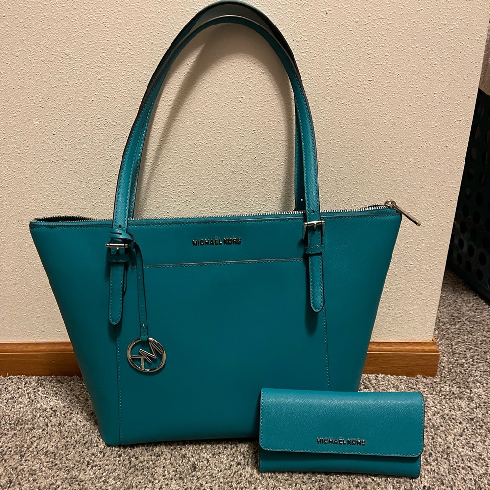 Michael Kors handbag with matching wallet